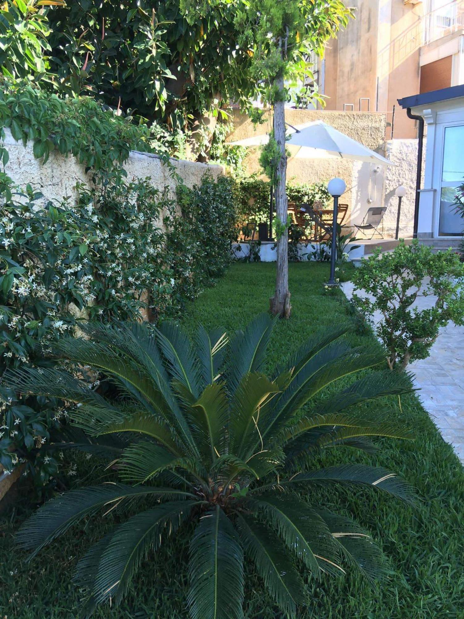 Residenza Don Camillo Villa Mondello Rum bild